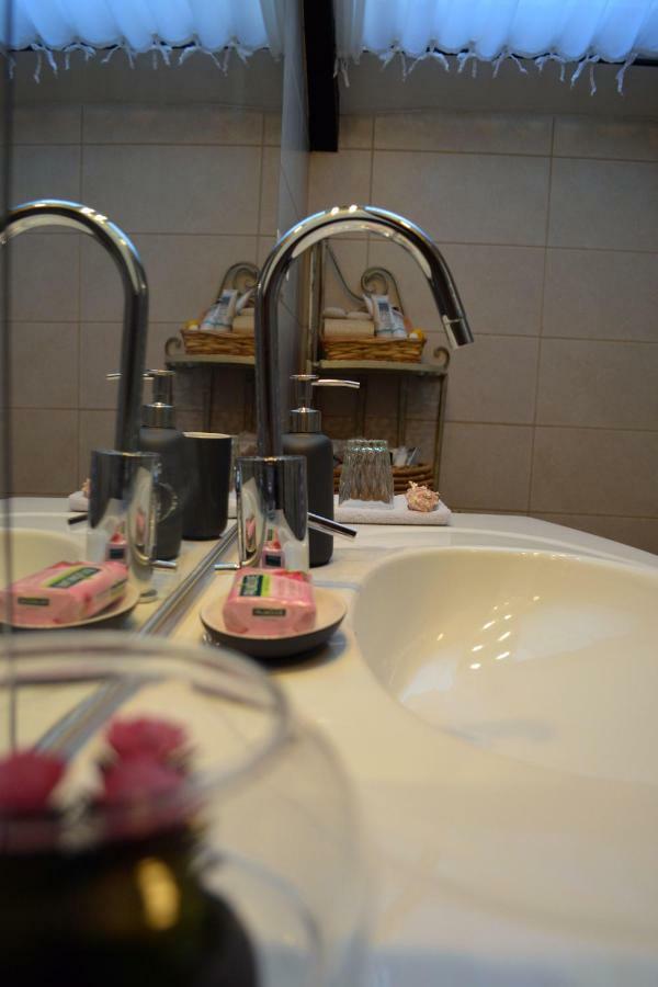Casa Del Padre - Annabelle Apartman Fiume Kültér fotó